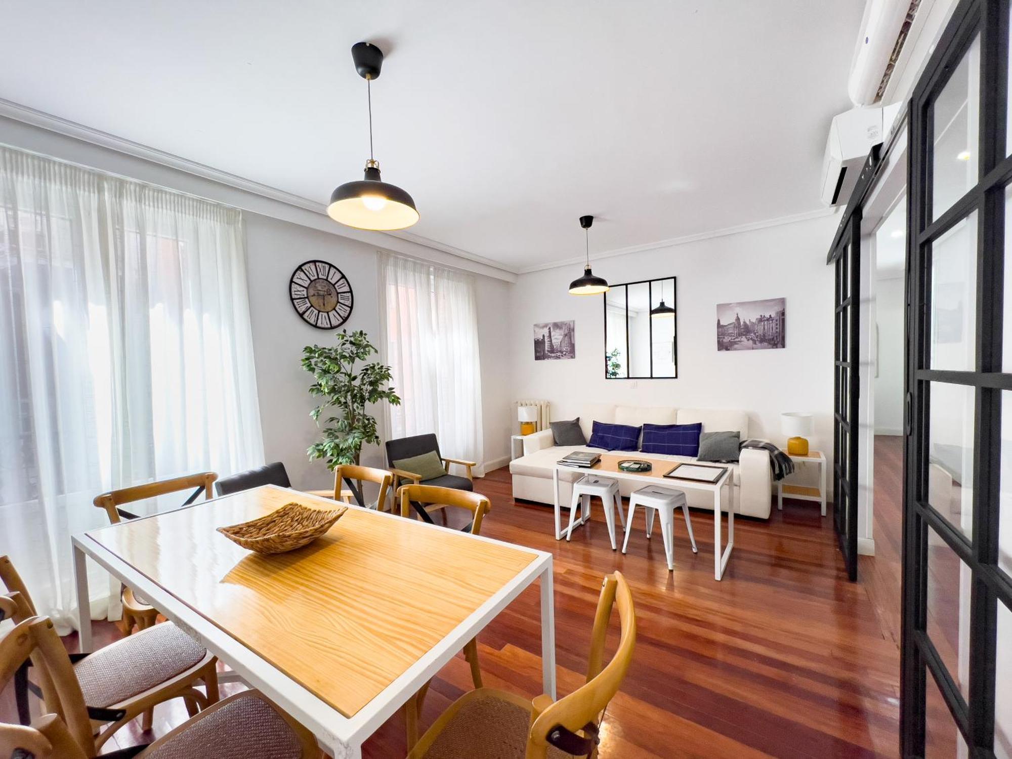 Callao Suites Мадрид Екстер'єр фото