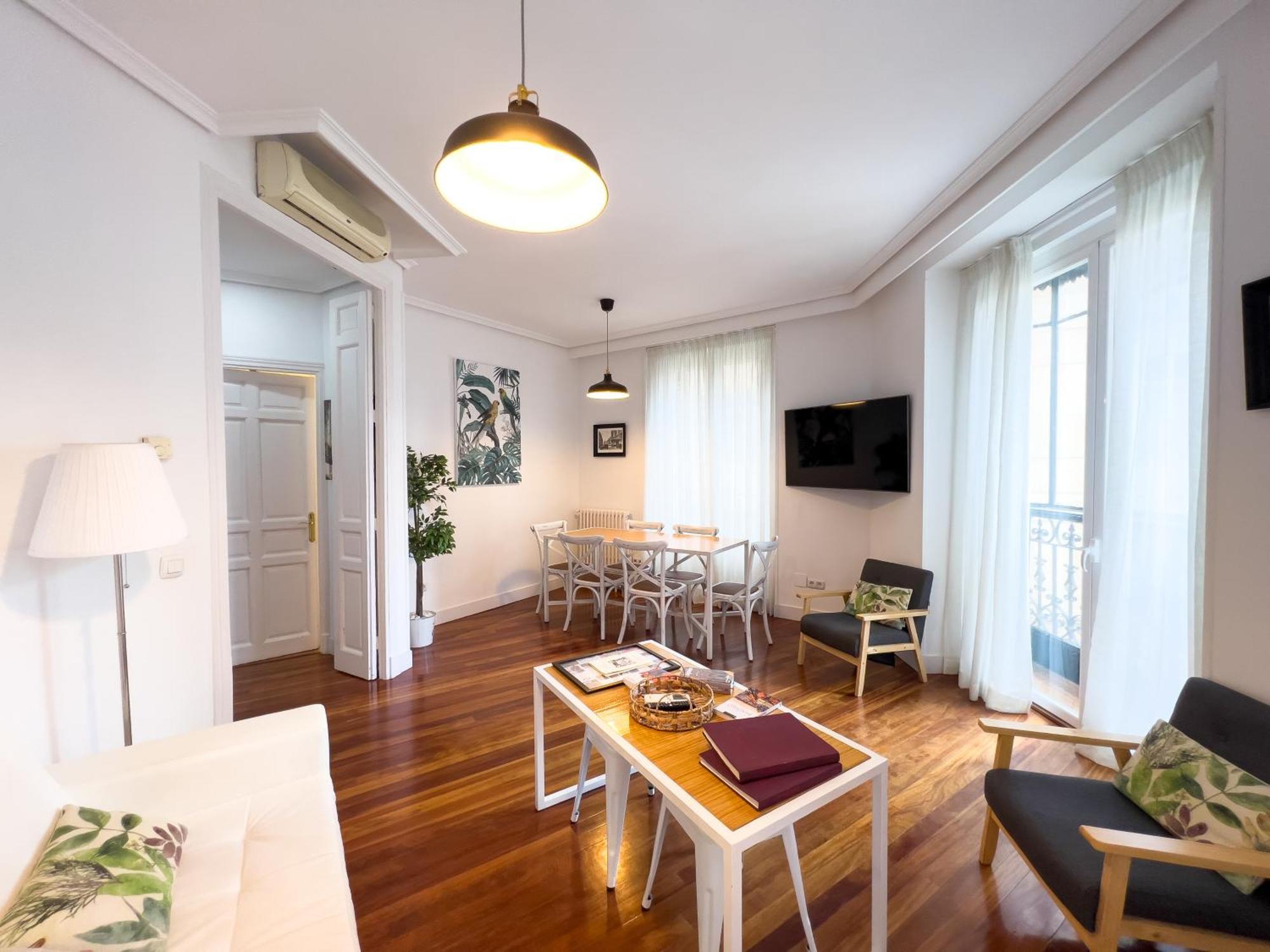 Callao Suites Мадрид Екстер'єр фото